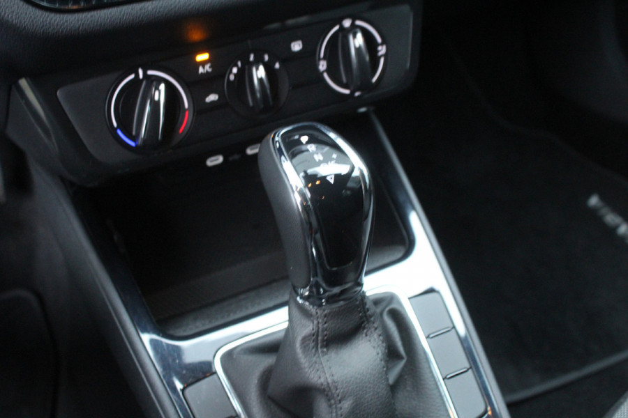 Škoda Fabia 1.0 TSI 111pk Ambition DSG7 NL-Auto NAP Airco Cruise Carplay 16"LMV