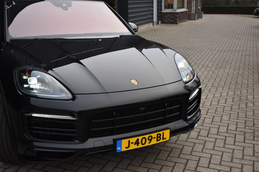 Porsche Cayenne Coupé 3.0 E-Hybrid 462pk SportDesign | Pano | Massage | 360 Camera | Stoelventilatie | Luchtvering | Bose | Orig. NL |