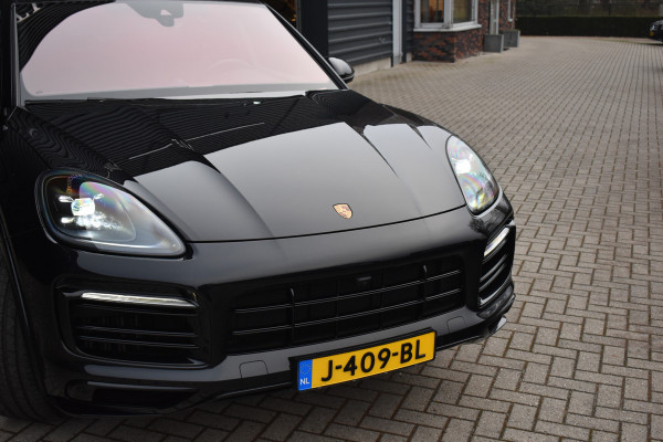 Porsche Cayenne Coupé 3.0 E-Hybrid 462pk SportDesign | Pano | Massage | 360 Camera | Stoelventilatie | Luchtvering | Bose | Orig. NL |