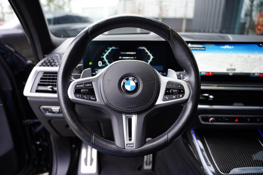 BMW X7 M60i xDrive