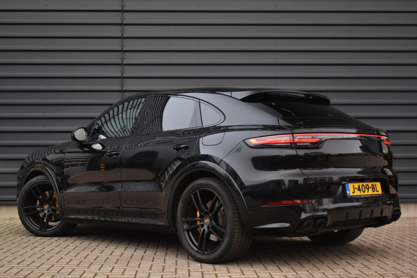 Porsche Cayenne Coupé 3.0 E-Hybrid 462pk SportDesign | Pano | Massage | 360 Camera | Stoelventilatie | Luchtvering | Bose | Orig. NL |