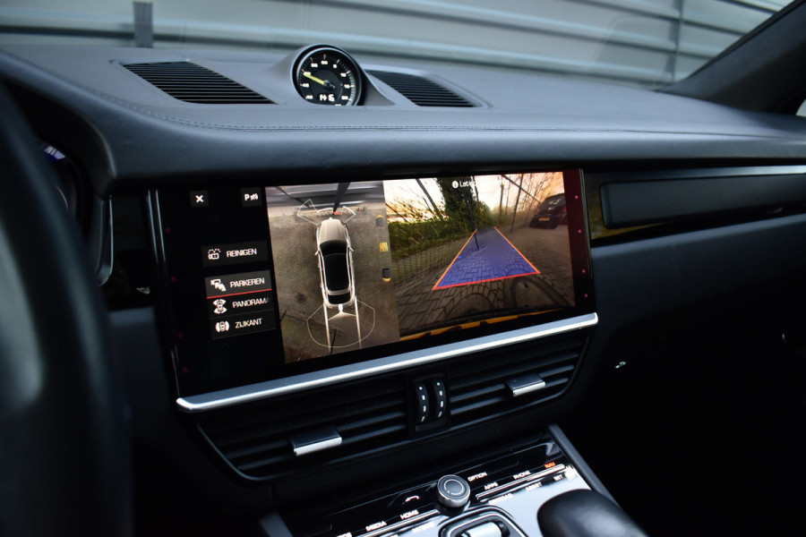 Porsche Cayenne Coupé 3.0 E-Hybrid 462pk SportDesign | Pano | Massage | 360 Camera | Stoelventilatie | Luchtvering | Bose | Orig. NL |