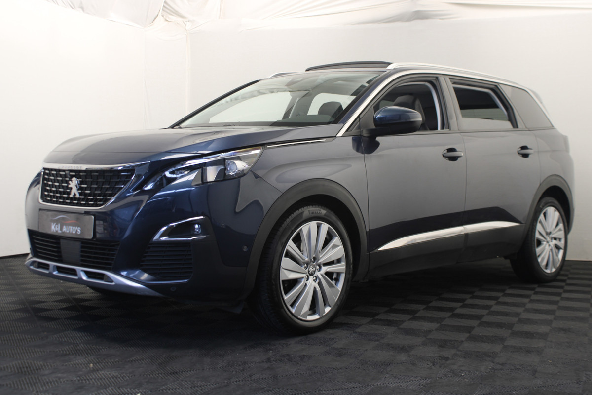 Peugeot 5008 1.2 PureTech Allure |Pano|Stoelverwarming|