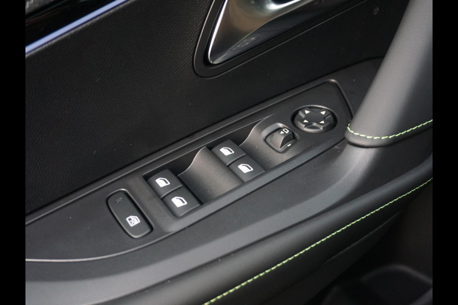 Peugeot 2008 1.2 Hybrid 145 GT Panoramadak