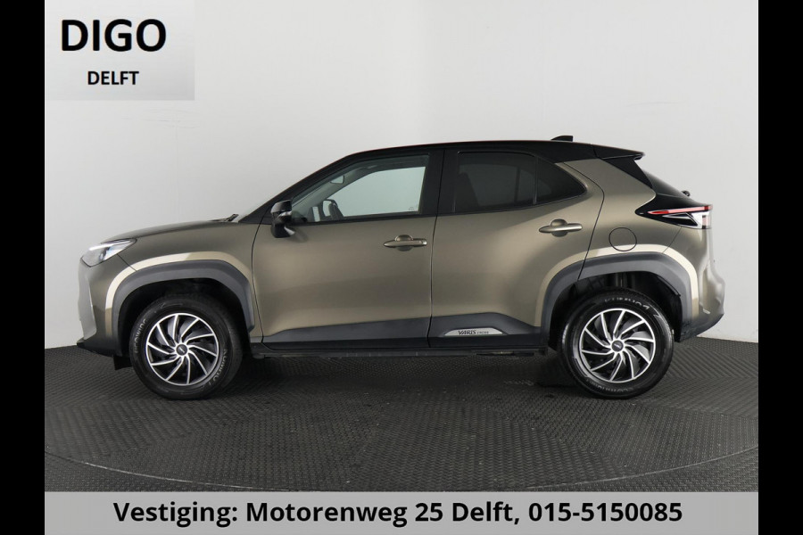 Toyota Yaris Cross 1.5 HYBRID BI-TONE PACK GARANTIE 11-2033 BIJNA 2024.CLIMA.CRUISE ADAPTIEF. PARKEER CAMERA.