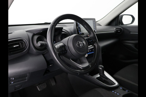 Toyota Yaris Cross 1.5 HYBRID BI-TONE PACK GARANTIE 11-2033 BIJNA 2024.CLIMA.CRUISE ADAPTIEF. PARKEER CAMERA.