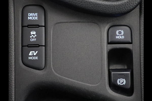 Toyota Yaris Cross 1.5 HYBRID BI-TONE PACK GARANTIE 11-2033 BIJNA 2024.CLIMA.CRUISE ADAPTIEF. PARKEER CAMERA.