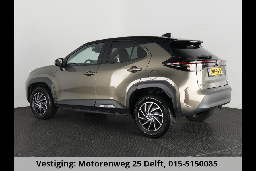 Toyota Yaris Cross 1.5 HYBRID BI-TONE PACK GARANTIE 11-2033 BIJNA 2024.CLIMA.CRUISE ADAPTIEF. PARKEER CAMERA.