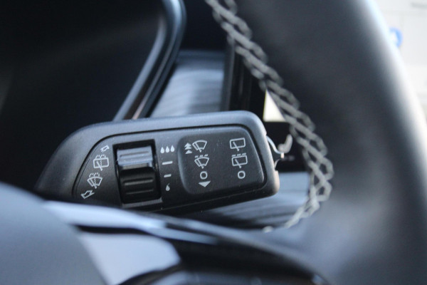 Ford Kuga 2.5 FHEV Active X 190pk | Driver Assistance Pack | Technology Pack | Winterpack | Panoramadak | All Weather Banden | Geen stekker nodig