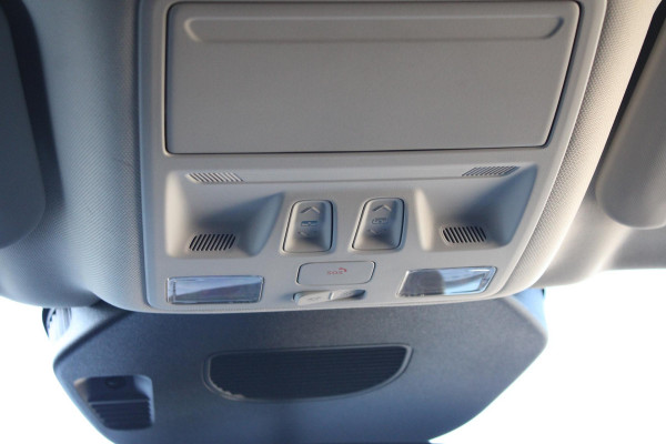 Ford Kuga 2.5 FHEV Active X 190pk | Driver Assistance Pack | Technology Pack | Winterpack | Panoramadak | All Weather Banden | Geen stekker nodig