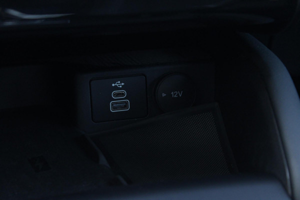 Ford Kuga 2.5 FHEV Active X 190pk | Driver Assistance Pack | Technology Pack | Winterpack | Panoramadak | All Weather Banden | Geen stekker nodig