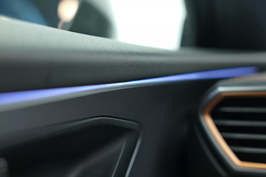 CUPRA Formentor 1.4 e-Hybrid VZ Copper Edition |Pano|Buttons|360|Memory|Dodehoek|Ambient|