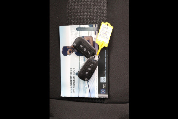 Peugeot 3008 1.2 *130PK*ECC*CRUISE*NAVI*