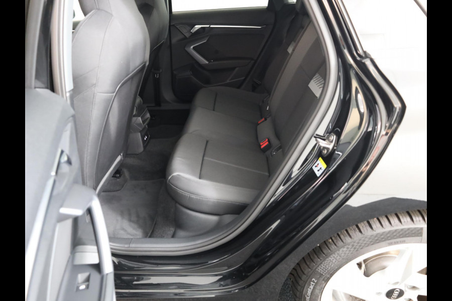 Audi A3 Sportback 35 TFSI Advanced edition 150 pk S-tronic | Verlengde garantie | Navigatie | Parkeersensoren (Park assist) | Achteruitrijcamera | Adaptieve cruise control |