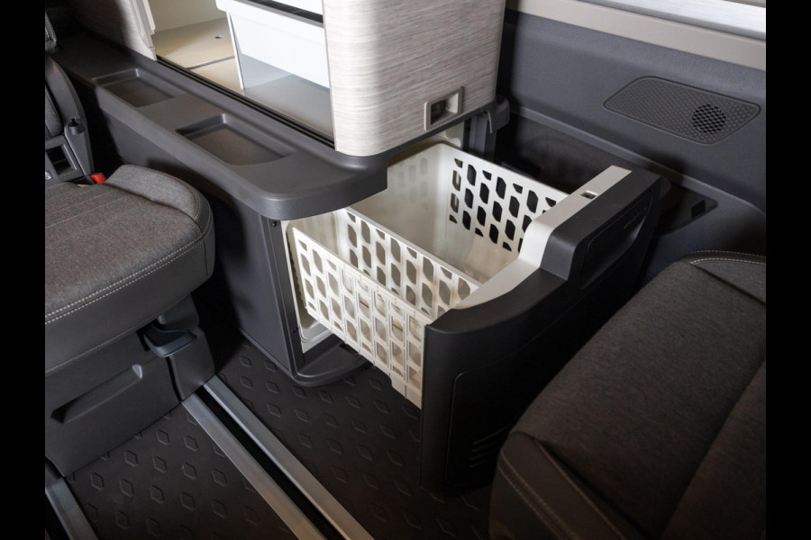 Volkswagen California Ocean eHybrid 4Motion / 245pk / Trekhaak /