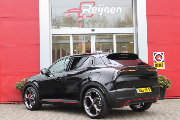 Alfa Romeo junior Elettrica VELOCE 280PK 54 kWh | SPORT PACK (SABELT SPORTSTOELEN ELEKTRISCH BEDIENBAAR OP DE BESTUURDERSSTOEL/STOEL VERWARMING/ALUMINIUM INSTAPLIJSTEN EN PEDALEN/PERFROMANCE STUURWIEL MET ALCANTARA/PERFORMANCE BODYKIT "PROGRESSO"/AMBIENT LIGHT/GETINTE ACHETRRUITEN | TECHNO PACK (LED MATRIX KOPLAMPEN/AUTOMATISCH DIMMENDE BINNENSPIEGEL/DRAADLOZE TELEFOONLADER/DODEHOEK DETECTIE/NAVIGATIE/ELEKTRISCH BEDIENBARE ACHTERKLEP/KEYLESS ENTRY/KEYLESS START/ADAPTIVE CRUISE CONTROL/ACHTERUITRIJ CAMERA) | DRAADLOZE APPLE CARPLAY/ANDROID AUTO | 20" LICHTMETALEN VELGEN "VENTI" | RODE RE