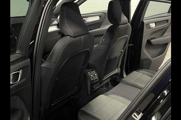 Volvo XC40 T4 RECHARGE PLUS DARK Trekhaak | Stoel-/stuurverwarming | Cruise control | Achteruitrij camera | Carplay