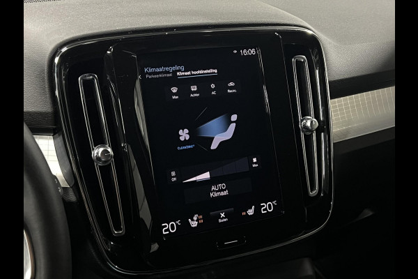 Volvo XC40 T4 RECHARGE PLUS DARK Trekhaak | Stoel-/stuurverwarming | Cruise control | Achteruitrij camera | Carplay