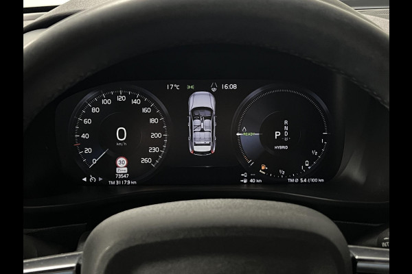 Volvo XC40 T4 RECHARGE PLUS DARK Trekhaak | Stoel-/stuurverwarming | Cruise control | Achteruitrij camera | Carplay