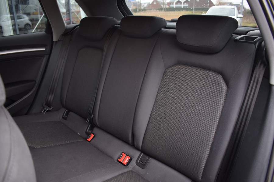 Audi A3 Sportback 1.4 e-tron Pro Line plus | Stoelverwarming | Climate | Cruise | 17” LM