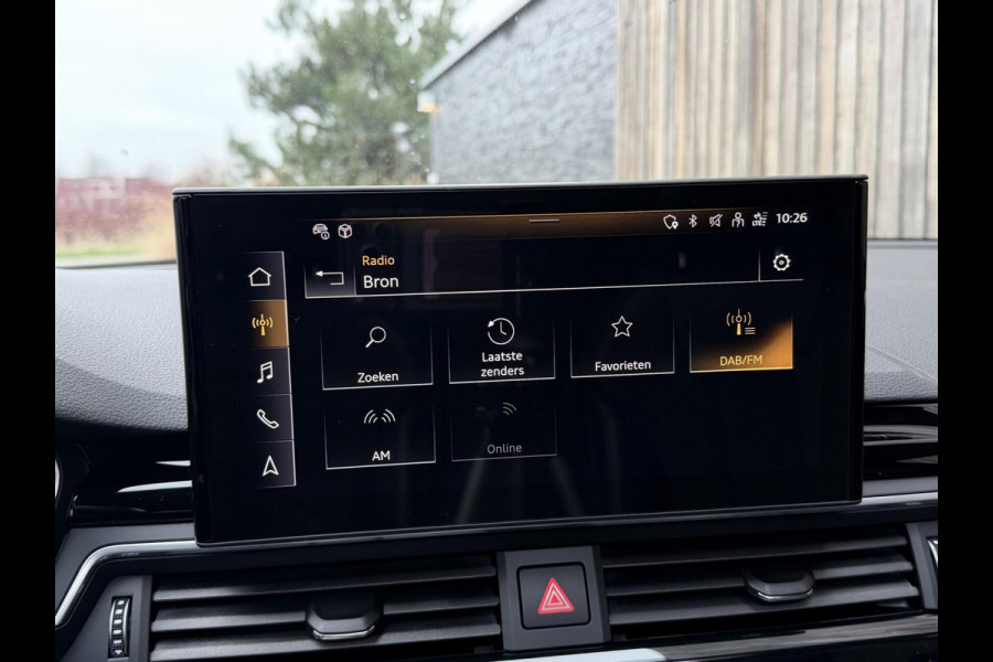 Audi A4 Avant 35 TFSI Competition S line Automaat | Panoramadak | Sfeerverlichting | LED verlichting | Climate & cruise control | Trekha