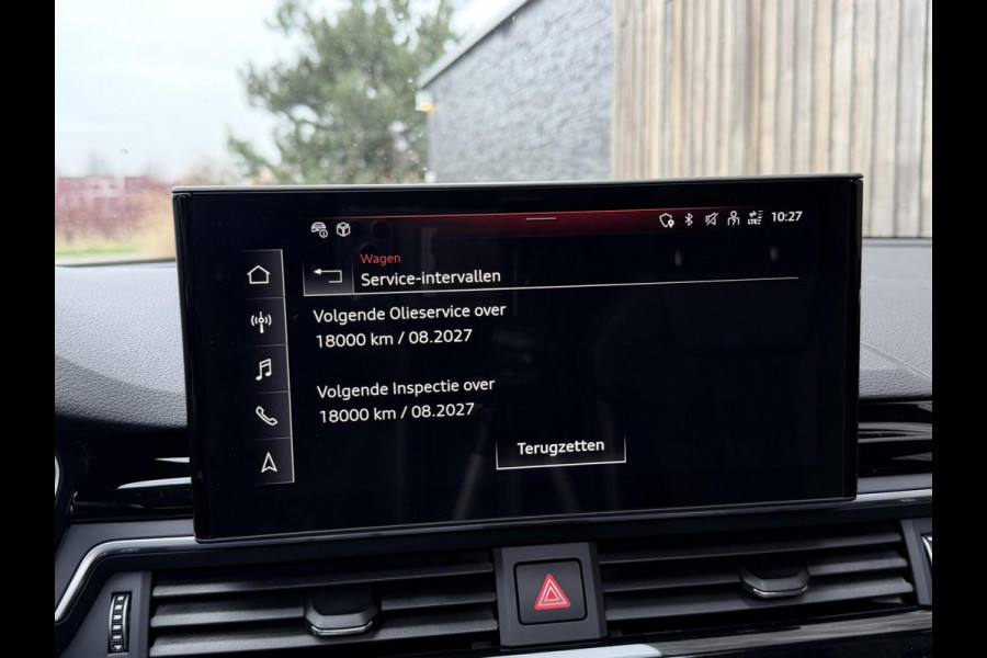 Audi A4 Avant 35 TFSI Competition S line Automaat | Panoramadak | Sfeerverlichting | LED verlichting | Climate & cruise control | Trekha