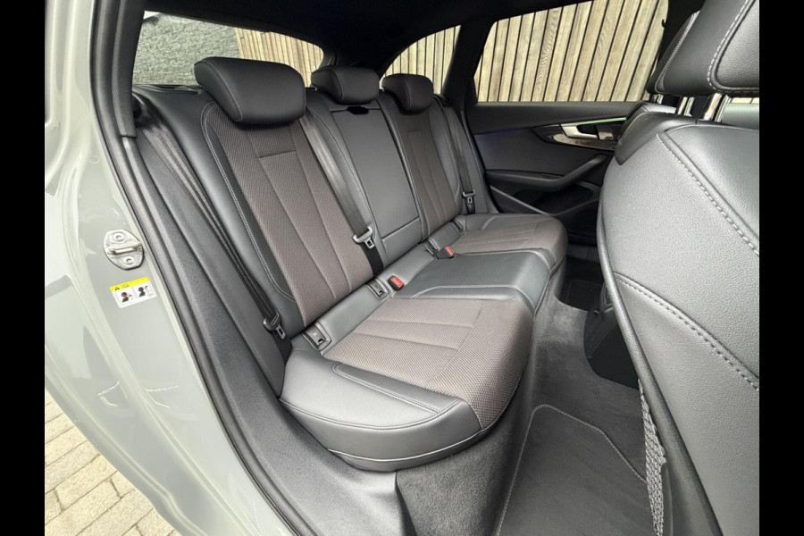 Audi A4 Avant 35 TFSI Competition S line Automaat | Panoramadak | Sfeerverlichting | LED verlichting | Climate & cruise control | Trekha