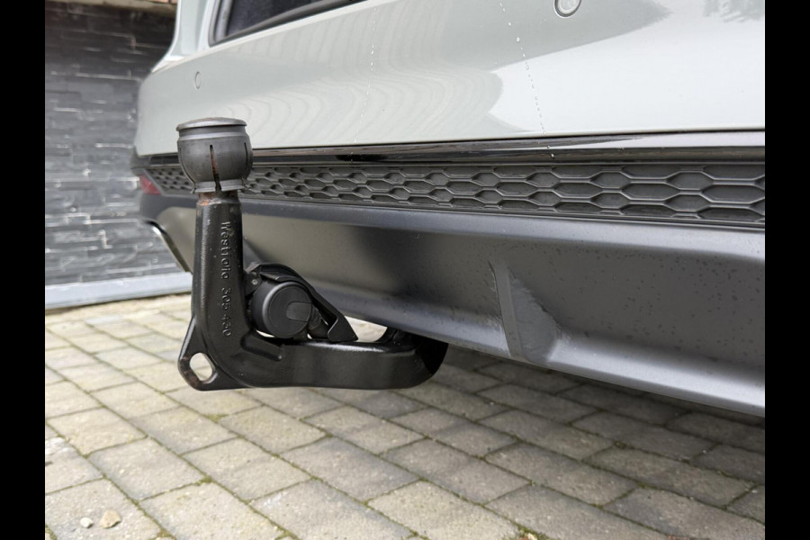 Audi A4 Avant 35 TFSI Competition S line Automaat | Panoramadak | Sfeerverlichting | LED verlichting | Climate & cruise control | Trekha