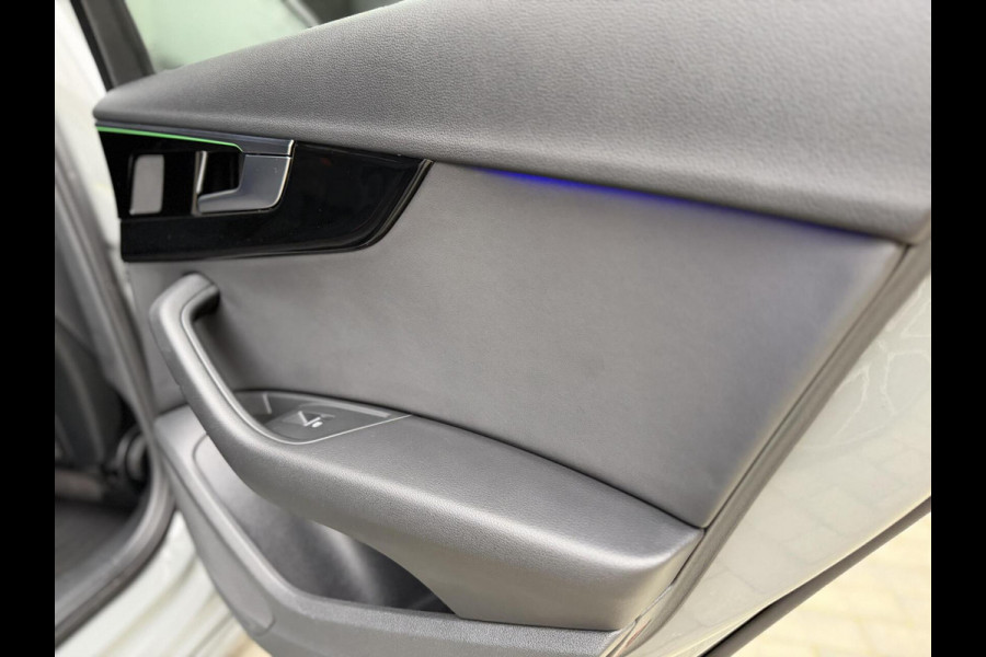 Audi A4 Avant 35 TFSI Competition S line Automaat | Panoramadak | Sfeerverlichting | LED verlichting | Climate & cruise control | Trekha