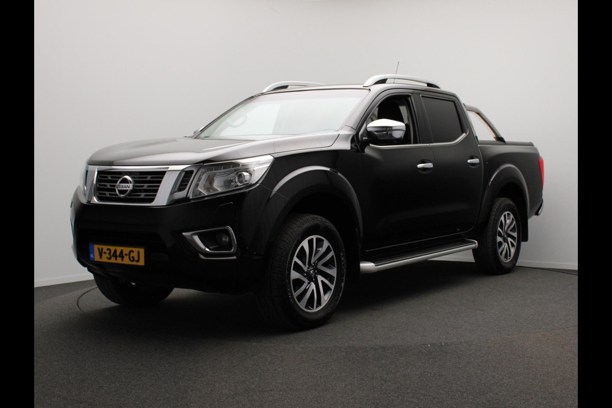 Nissan Navara 2.3 dCi Optima Double Cab Trekhaak Navigatie Rondomzicht/Camera Origineel NL
