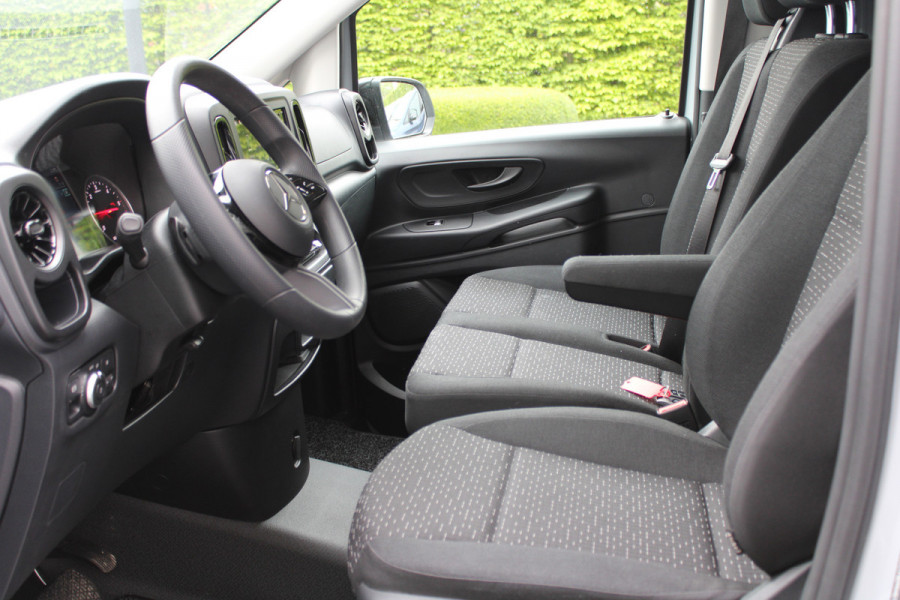 Mercedes-Benz Vito 114 CDI / Edition / Automaat / Lang / 7.000km!! / Led / Camera / Navi / NIEUWSTAAT