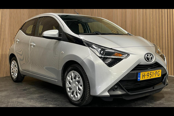 Toyota Aygo 1.0 VVT-i x-play|APPLE CARPLAY,ANDROID AUTO|CAMERA|AIRCO|CRUISE CONTROL|5-DEURS|1e EIGENAAR|NL-AUTO|NAP|DEALER ONDERH|