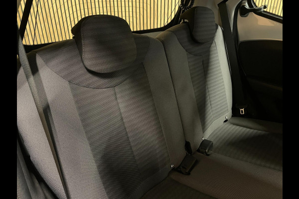 Toyota Aygo 1.0 VVT-i x-play|APPLE CARPLAY,ANDROID AUTO|CAMERA|AIRCO|CRUISE CONTROL|5-DEURS|1e EIGENAAR|NL-AUTO|NAP|DEALER ONDERH|