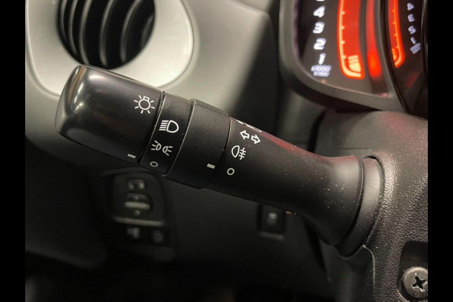 Toyota Aygo 1.0 VVT-i x-play|APPLE CARPLAY,ANDROID AUTO|CAMERA|AIRCO|CRUISE CONTROL|5-DEURS|1e EIGENAAR|NL-AUTO|NAP|DEALER ONDERH|