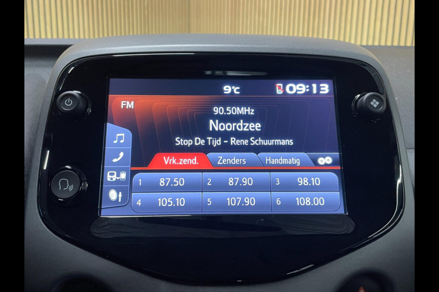 Toyota Aygo 1.0 VVT-i x-play|APPLE CARPLAY,ANDROID AUTO|CAMERA|AIRCO|CRUISE CONTROL|5-DEURS|1e EIGENAAR|NL-AUTO|NAP|DEALER ONDERH|