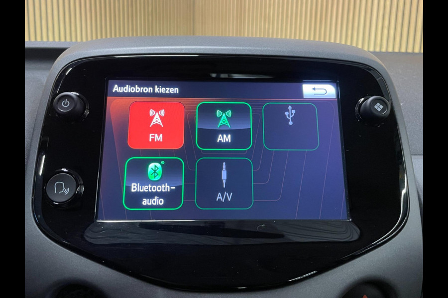 Toyota Aygo 1.0 VVT-i x-play|APPLE CARPLAY,ANDROID AUTO|CAMERA|AIRCO|CRUISE CONTROL|5-DEURS|1e EIGENAAR|NL-AUTO|NAP|DEALER ONDERH|