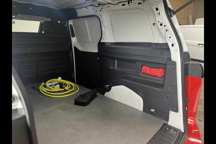 Volkswagen ID. Buzz Cargo L1H1 204 pk 77 kWh PRO Adaptive Cruise Trekhaak PDC Camera Keyless