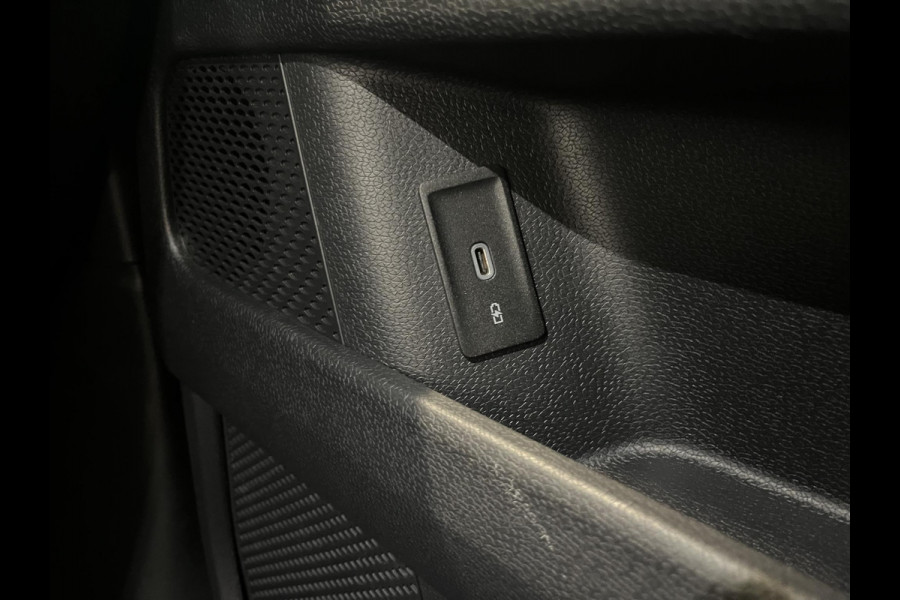 Volkswagen ID. Buzz Cargo L1H1 204 pk 77 kWh PRO Adaptive Cruise Trekhaak PDC Camera Keyless