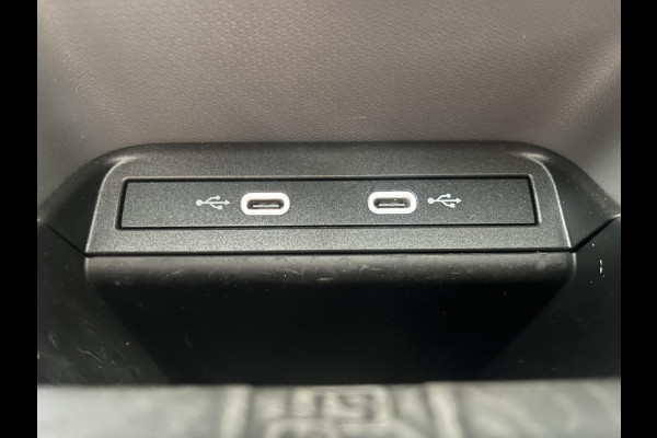 Volkswagen ID. Buzz Cargo L1H1 204 pk 77 kWh PRO Adaptive Cruise Trekhaak PDC Camera Keyless