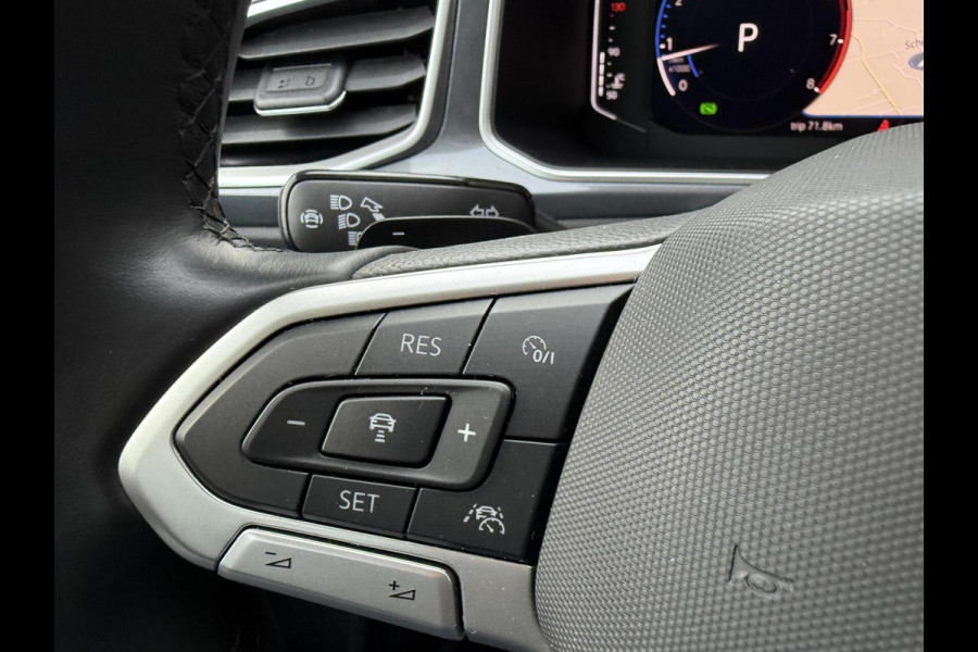 Volkswagen T-Roc 1.5 TSI DSG 150pk Acc|Camera|CarPlay|IQ_Light|Navi