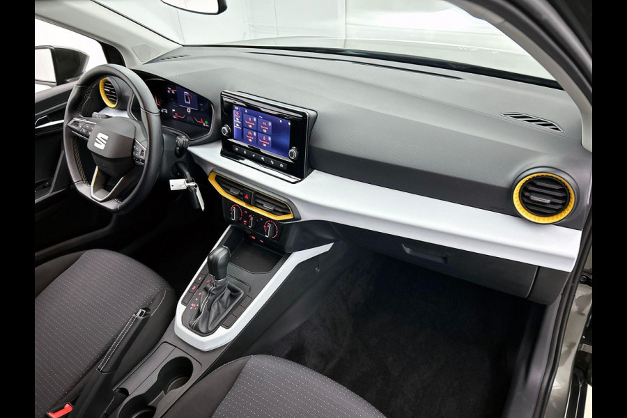 Seat Arona 1.0 TSI AUTOM. Style Business Connect CARPLAY-NAV | CRUISE | PRIVACY-GLASS