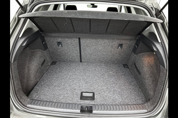 Seat Arona 1.0 TSI AUTOM. Style Business Connect CARPLAY-NAV | CRUISE | PRIVACY-GLASS