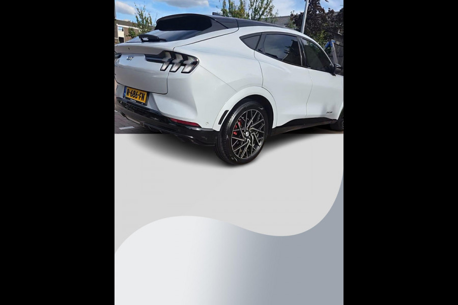 Ford Mustang Mach-E GT Extended AWD 98 kWh 486pk Adaptieve Cruise | Afneembare Trekhaak | Nederlandse Auto | Dealer onderhouden