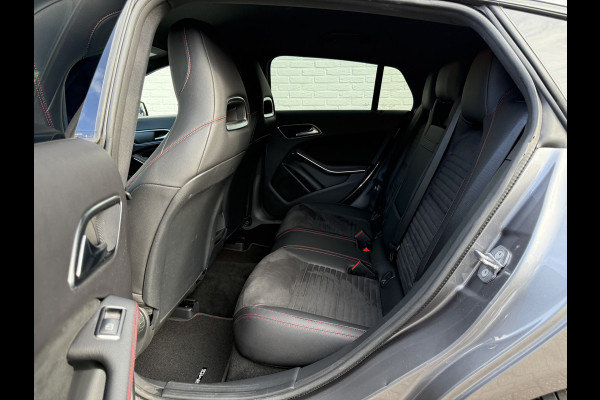 Mercedes-Benz CLA-Klasse Shooting Brake 220 4MATIC AMG-Line | Navi | CarPlay | Night Pakket | Elek. Achterklep | 18 inch