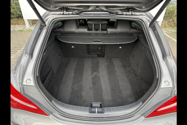 Mercedes-Benz CLA-Klasse Shooting Brake 220 4MATIC AMG-Line | Navi | CarPlay | Night Pakket | Elek. Achterklep | 18 inch