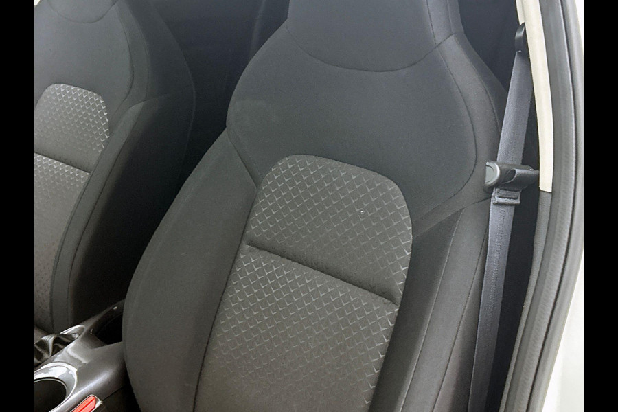 Nissan Juke 1.0 DIG-T Acenta CAMERA | CARPLAY-NAVI | TREKHAAK | PRIVACY-GLASS