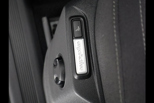 Volkswagen Tiguan Allspace 1.5 TSI AUTOMAAT.7 ZITS.GARANTIE 10-2030* PANODAK .PDC V+A. APPLE/ANDROID. STOELVERWARMING ETC ETC