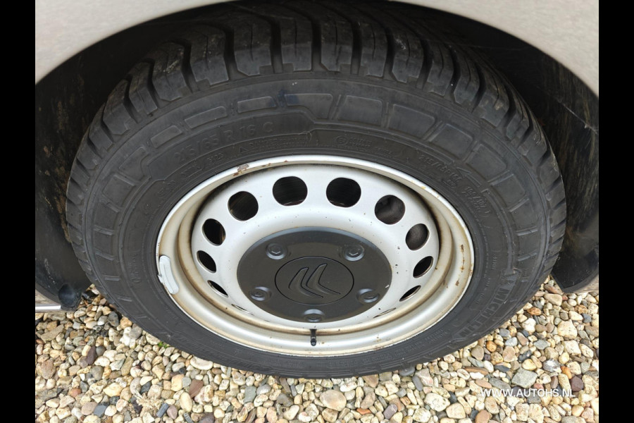 Citroën Jumpy 2.0 BlueHDI 180 PK AUTOMAAT , 1e Eig Ex overheid. Euro 6 , lengte 2 , honden inrichting ,