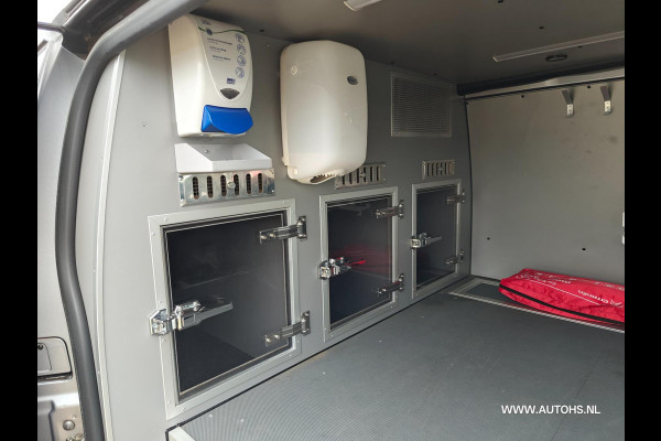 Citroën Jumpy 2.0 BlueHDI 180 PK AUTOMAAT , 1e Eig Ex overheid. Euro 6 , lengte 2 , honden inrichting ,