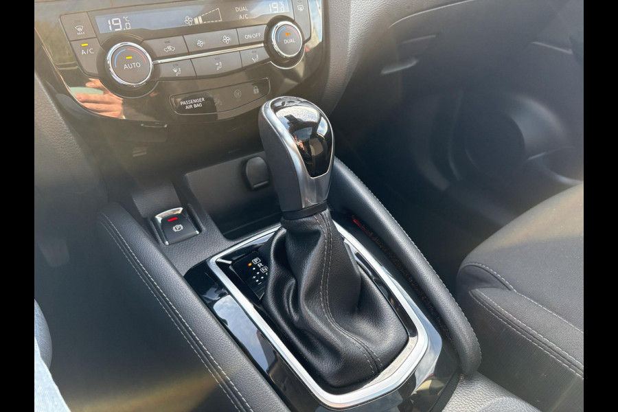 Nissan QASHQAI 1.2 Tekna 116pk Automaat | Trekhaak | Panorama dak | 360 graden Camera's | Navigatie
